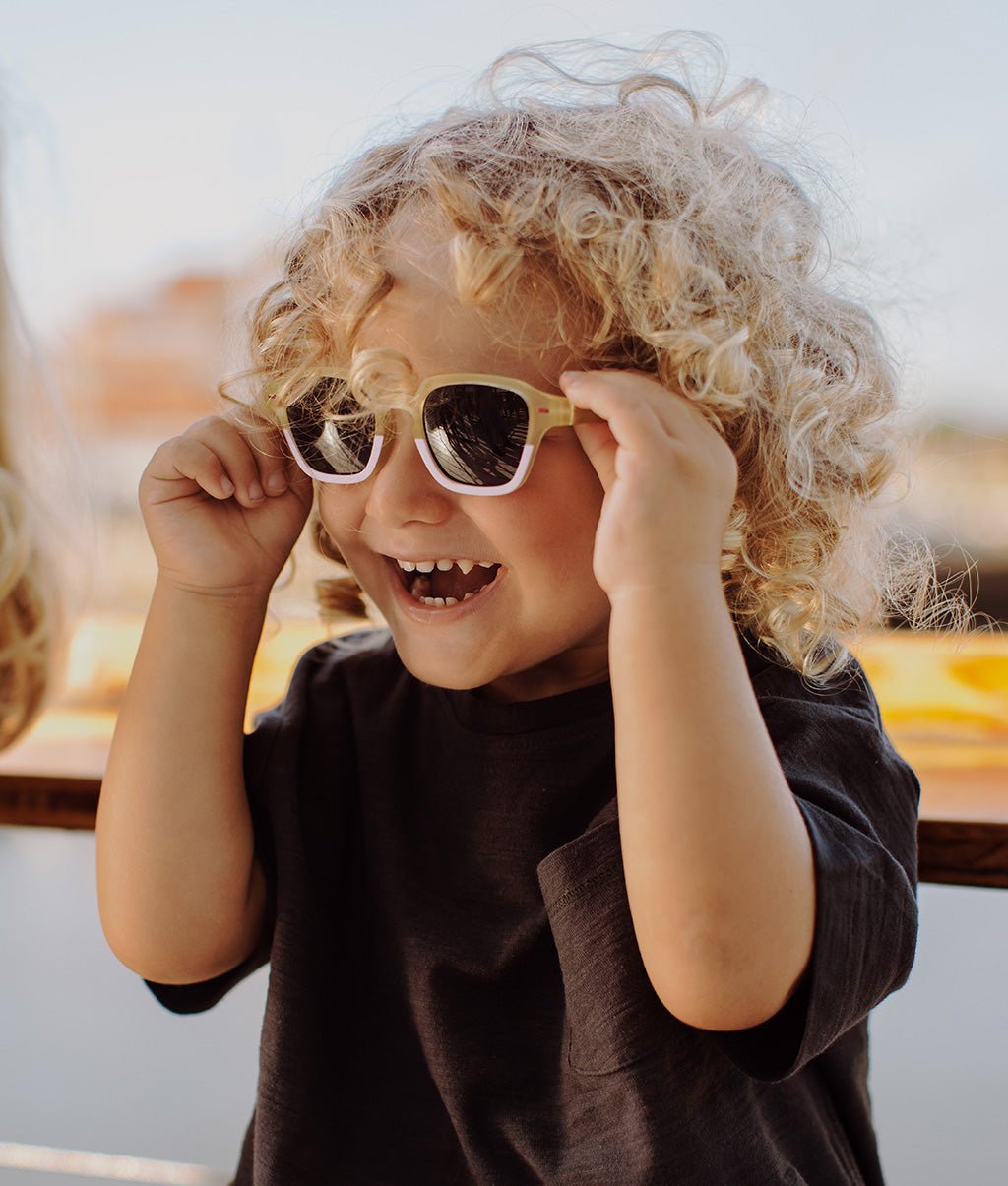 Lunettes de soleil Enfants Mini Lili, colorées, verres catégorie 3, UV400, verres polarisés, dès 2 ans, Cool Kids Only !