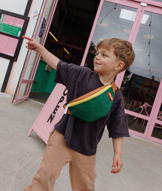 Sac banane enfant vert marron zip jaune Hello Hossy