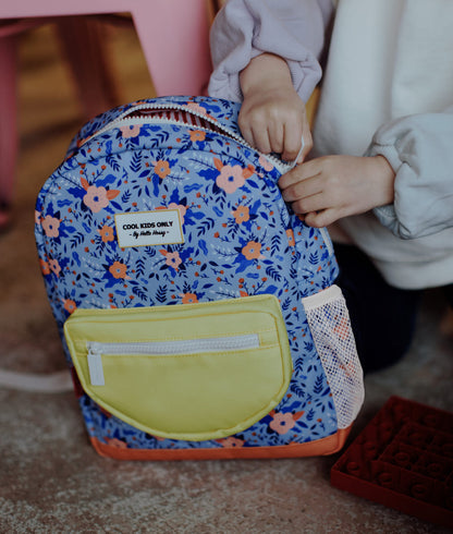 Sac à dos enfant bleu motif fleurs poche jaune Hello Hossy