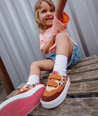 Sneakers enfant crème marron imprimé léopard double velcro Hello Hossy