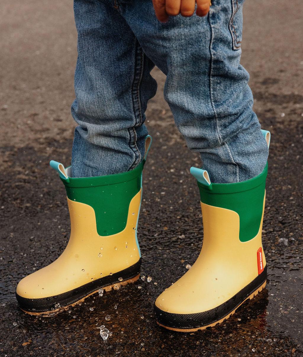 Kinder-Gummistiefel gelb grün schwarze Sohle Hello Hossy