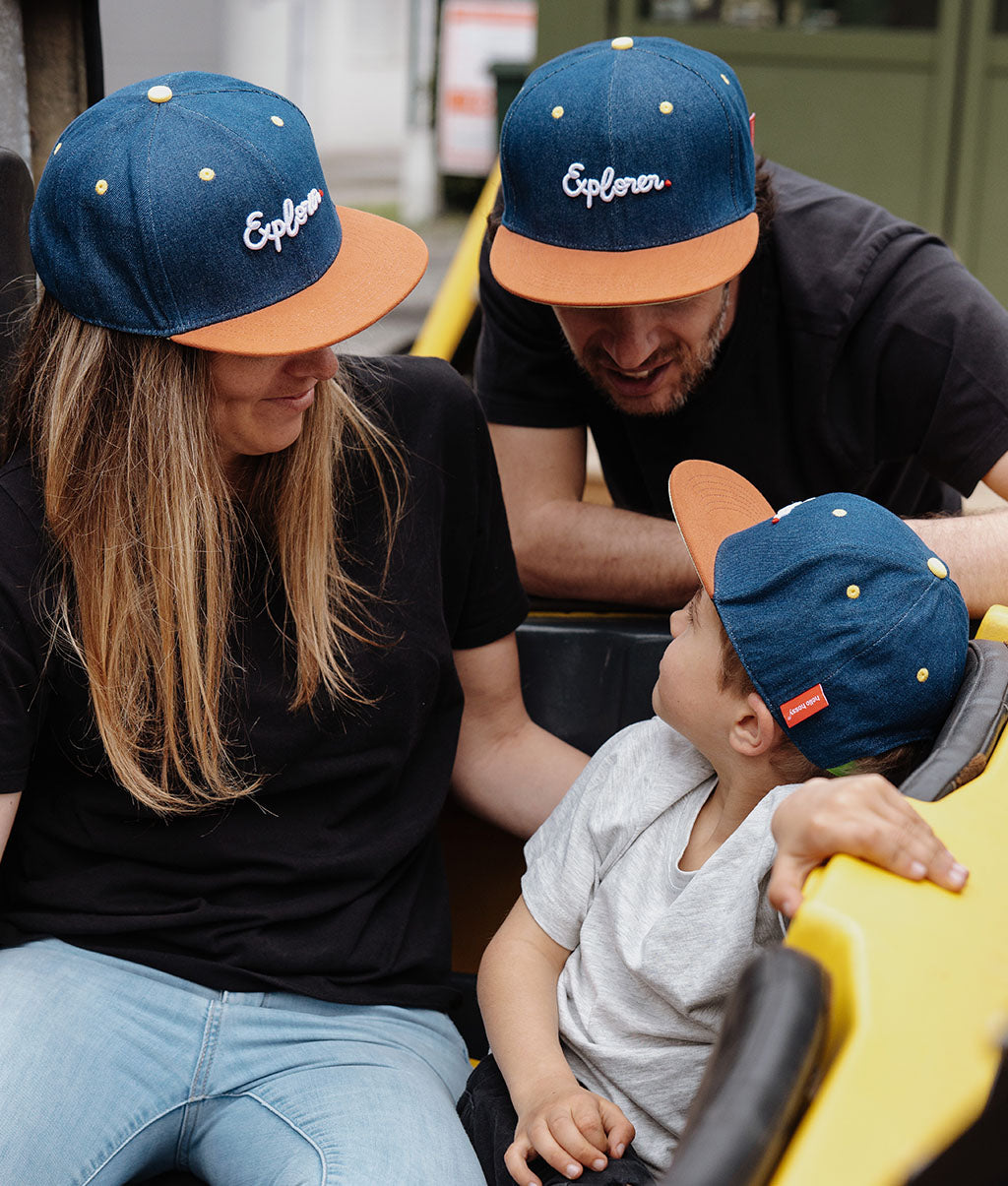 Casquette Parents-Enfants Jean Explorer, visière plate, coton biologique, certifiée Oeko-Tex, dès 9 mois, Cool Kids Only !