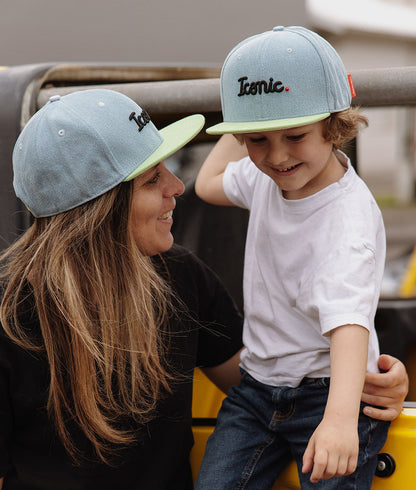 Casquette Parents-Enfants Jean Iconic, visière plate, coton biologique, certifiée Oeko-Tex, dès 9 mois, Cool Kids Only !