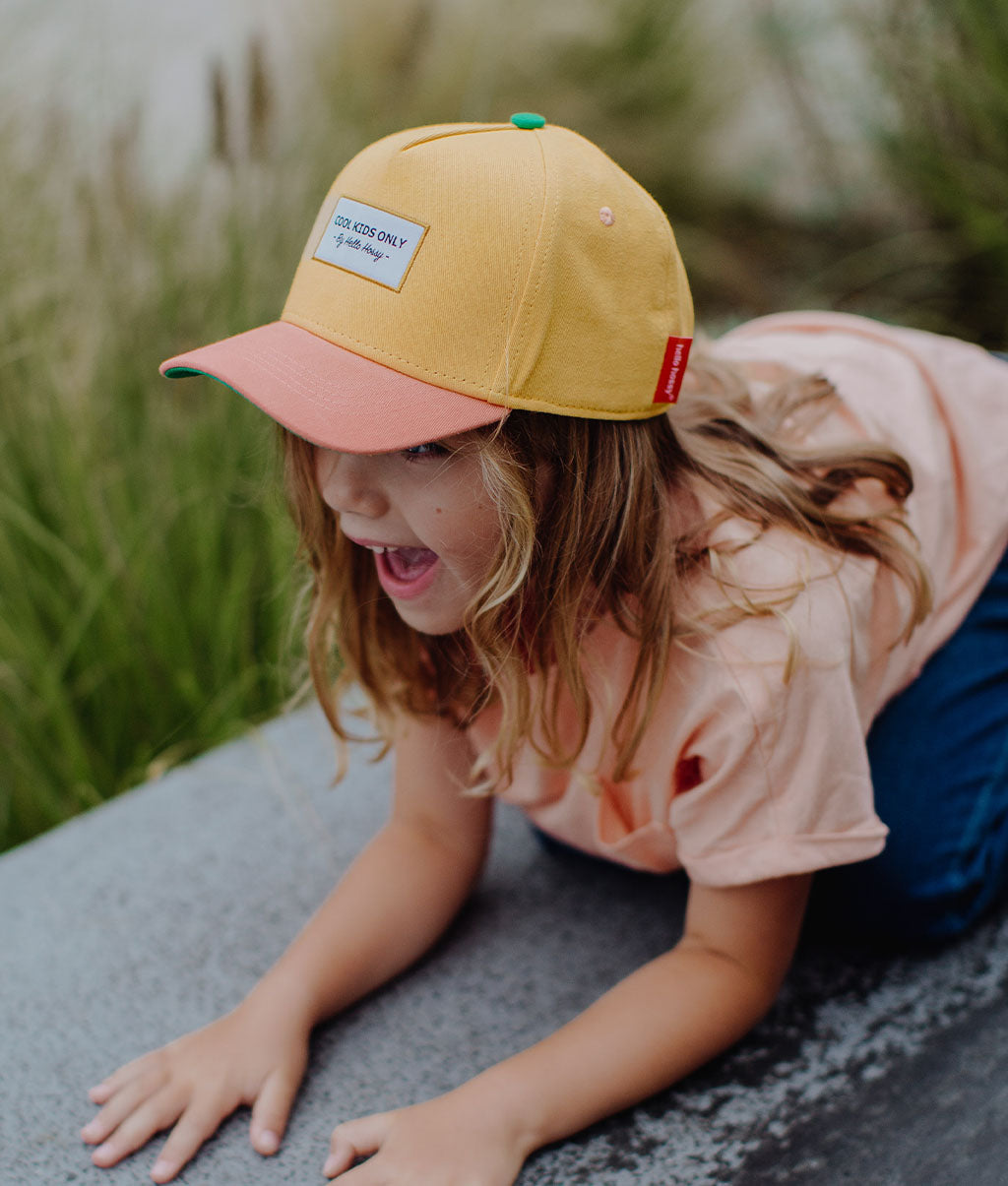 Casquette Enfants Mini Sunset, visière courbée, 100% coton biologique, certifiée Oeko-Tex, dès 9 mois, Cool Kids Only !