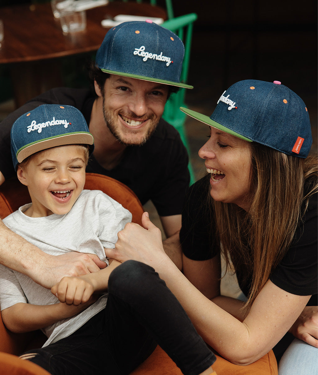 Casquette Parents-Enfants Jean Legendary, visière plate, coton biologique, certifiée Oeko-Tex, dès 9 mois, Cool Kids Only !