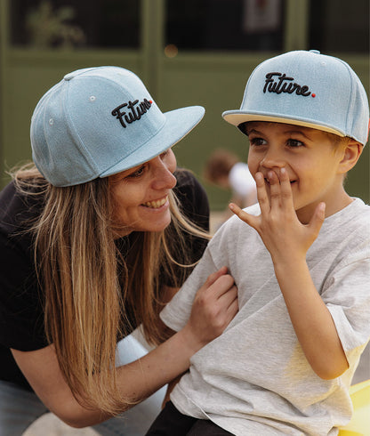 Casquette Parents-Enfants Jean Future, visière plate, coton biologique, certifiée Oeko-Tex, dès 9 mois, Cool Kids Only !