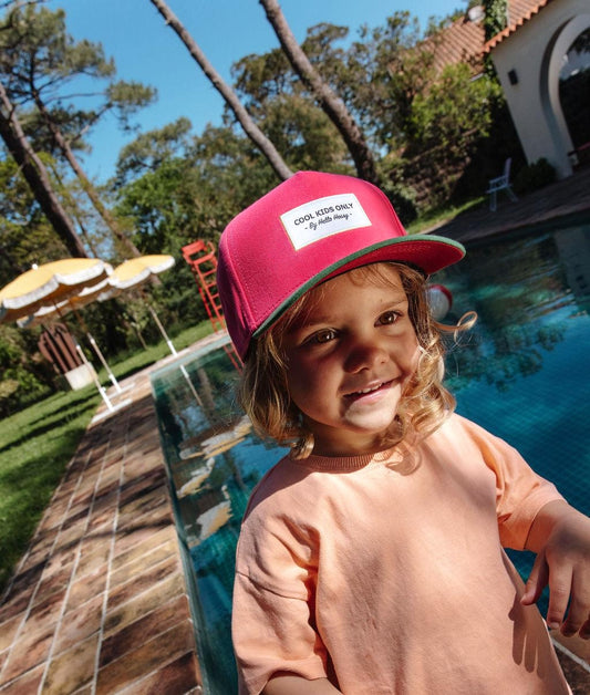 Casquette enfant fuchsia visière verte broderie Cool Kids Only Hello Hossy