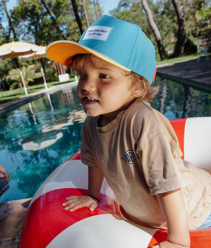 Cap Kinder Blau Gelber Schirm Stickerei Cool Kids Hello Hossy
