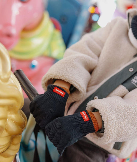 Gants bicolore Handy Polo - vue du dessus - photo lifestyle - Hello Hossy