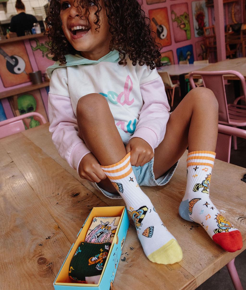 Kinder-Socken weiß Musik-aufdrucke mehrfarbig gelbe Details Hello Hossy