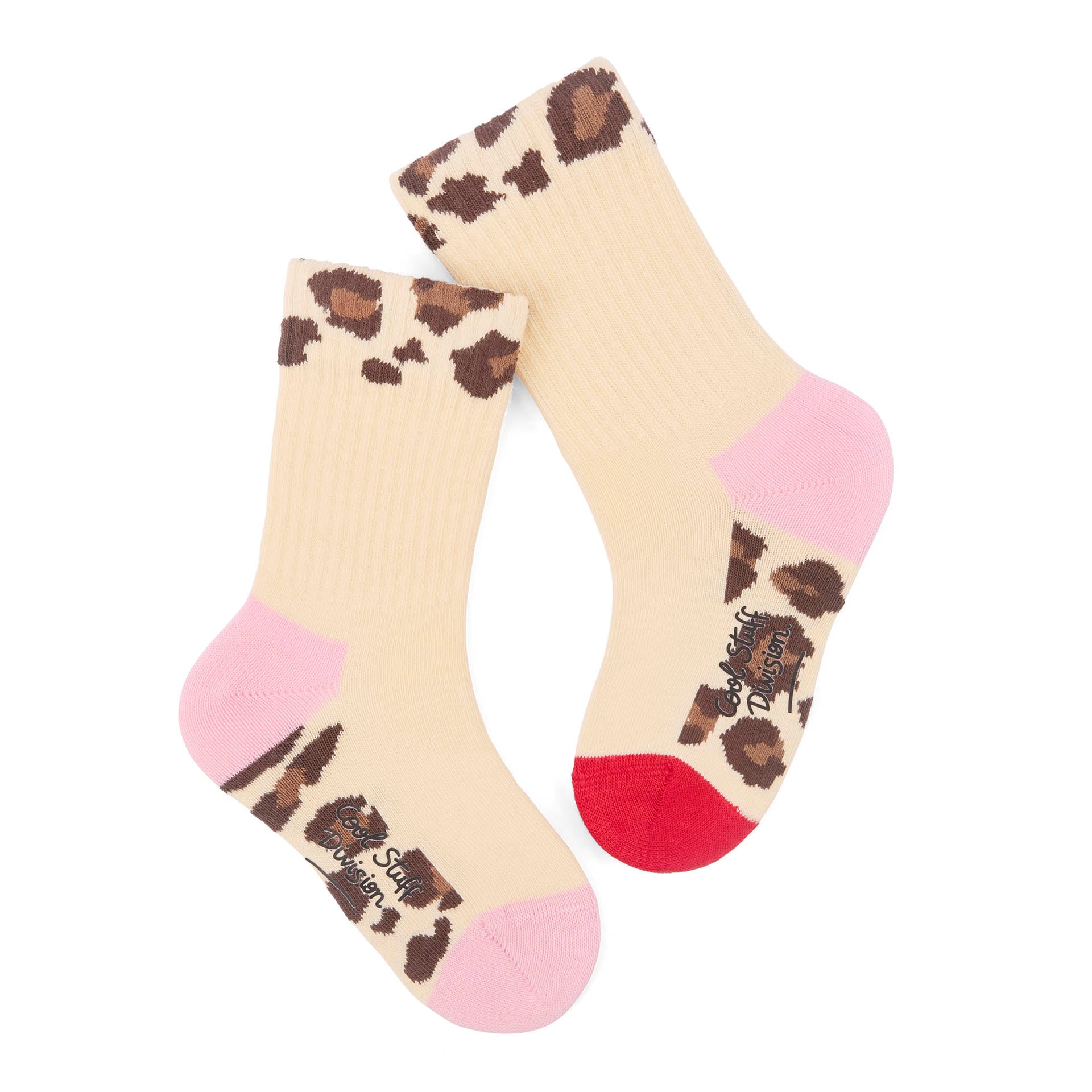 Paire de chaussettes beige pour enfant, motif léopard, talons et pointes contrastés rouge et rose – vue à plat