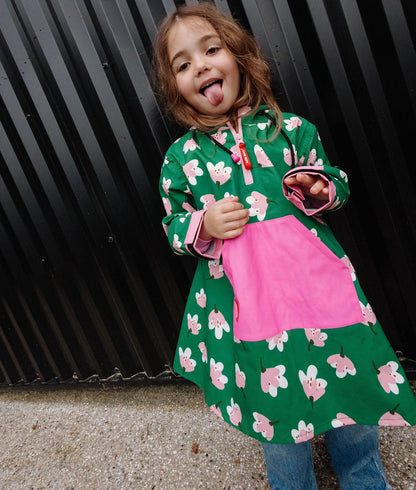 Kinder-Poncho grün mit Blumenmuster rosa Kapuze Hello Hossy