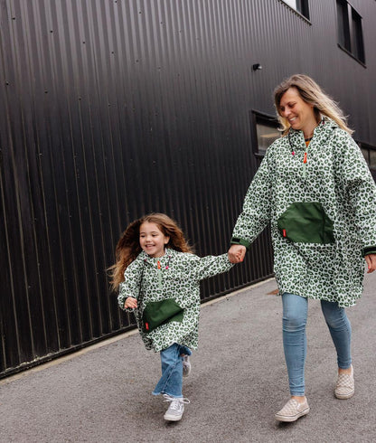 Regenponcho Green Leopard