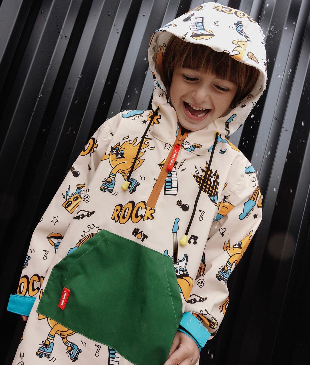 Kinder-regenponcho cremeweiß musik-aufdruck grüne Tasche Kapuze Hello Hossy