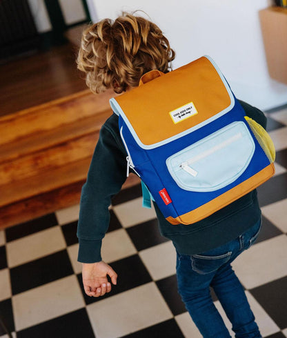 Sac à dos enfant bleu et camel poche zippée Hello Hossy