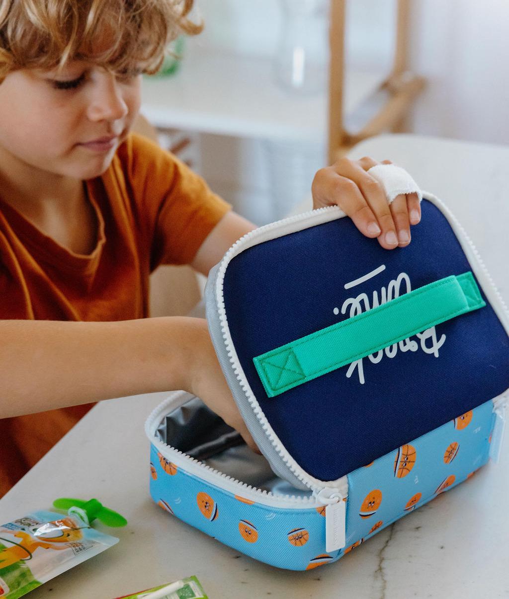Sac goûter enfant bleu orange motif sport poignée verte Hello Hossy