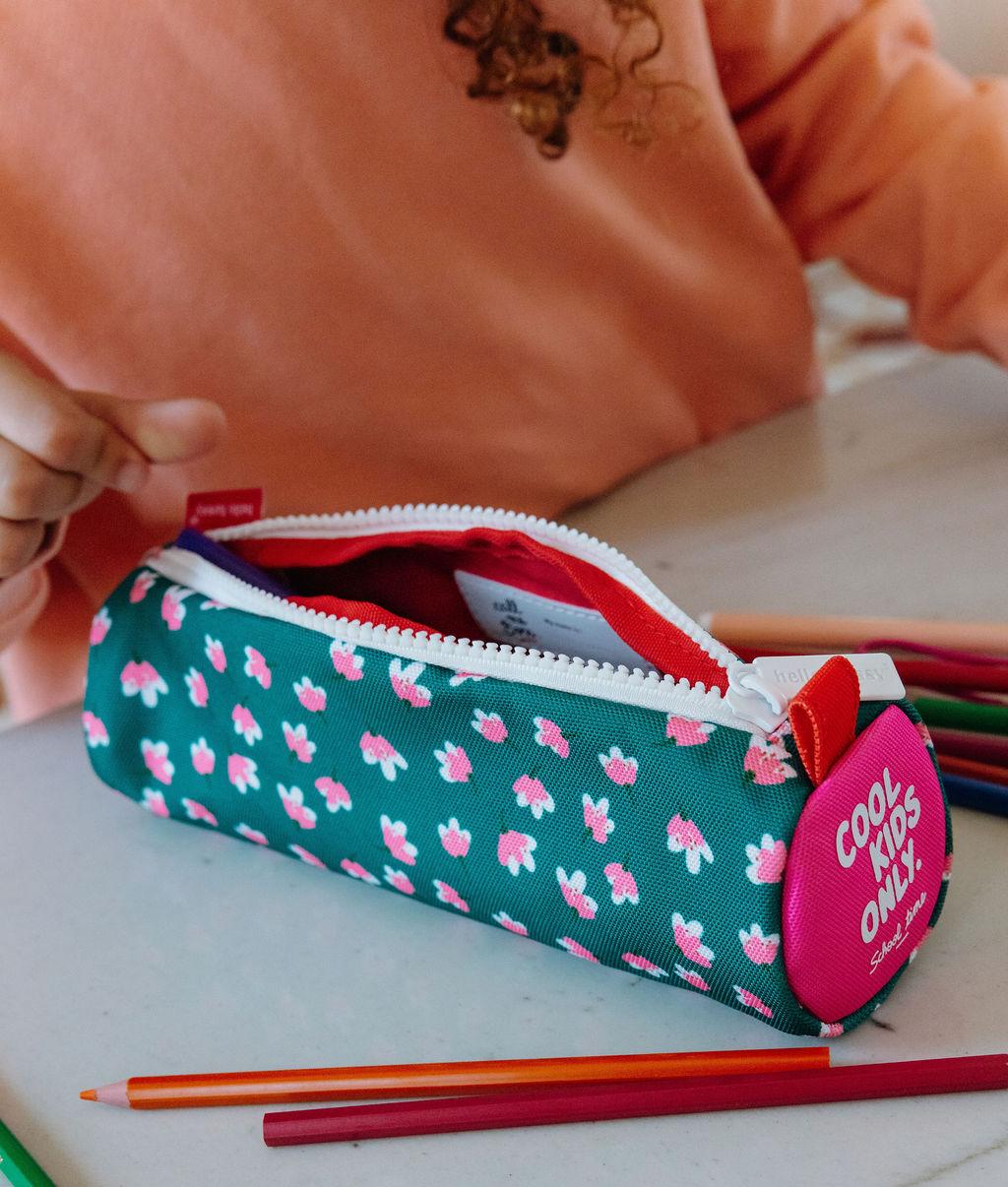 Federmappe Kinder grün Aufdruck Blumen Rosa Reißverschluss Hello Hossy