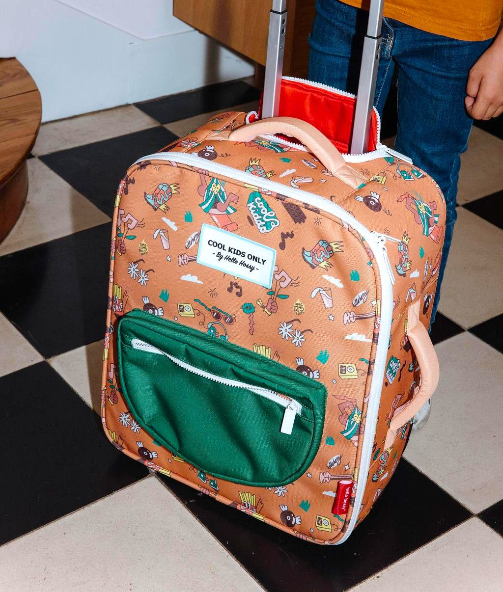Koffer Kind Braun Musik-Aufdruck grüne Vordertasche Hello Hossy